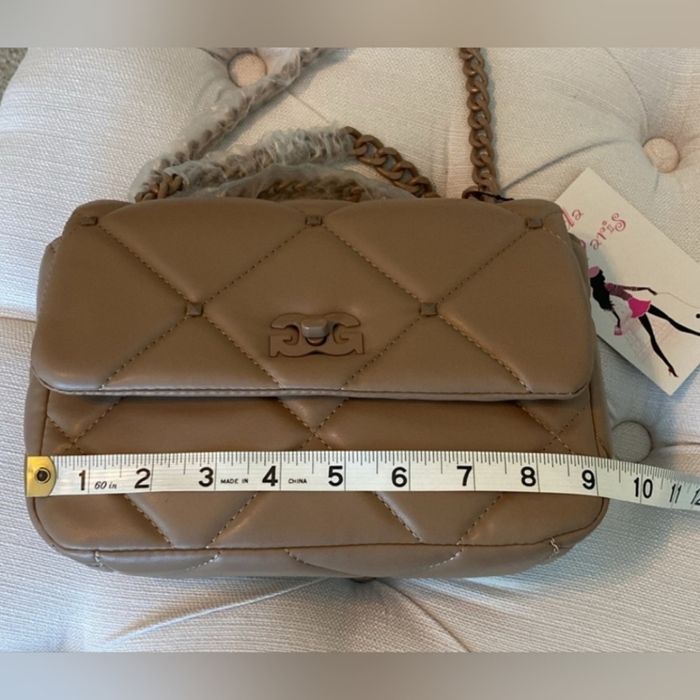 NWT Gilda Paris Quilted Taupe Crossbody, Long And Short Chain - Picture 5 of 9